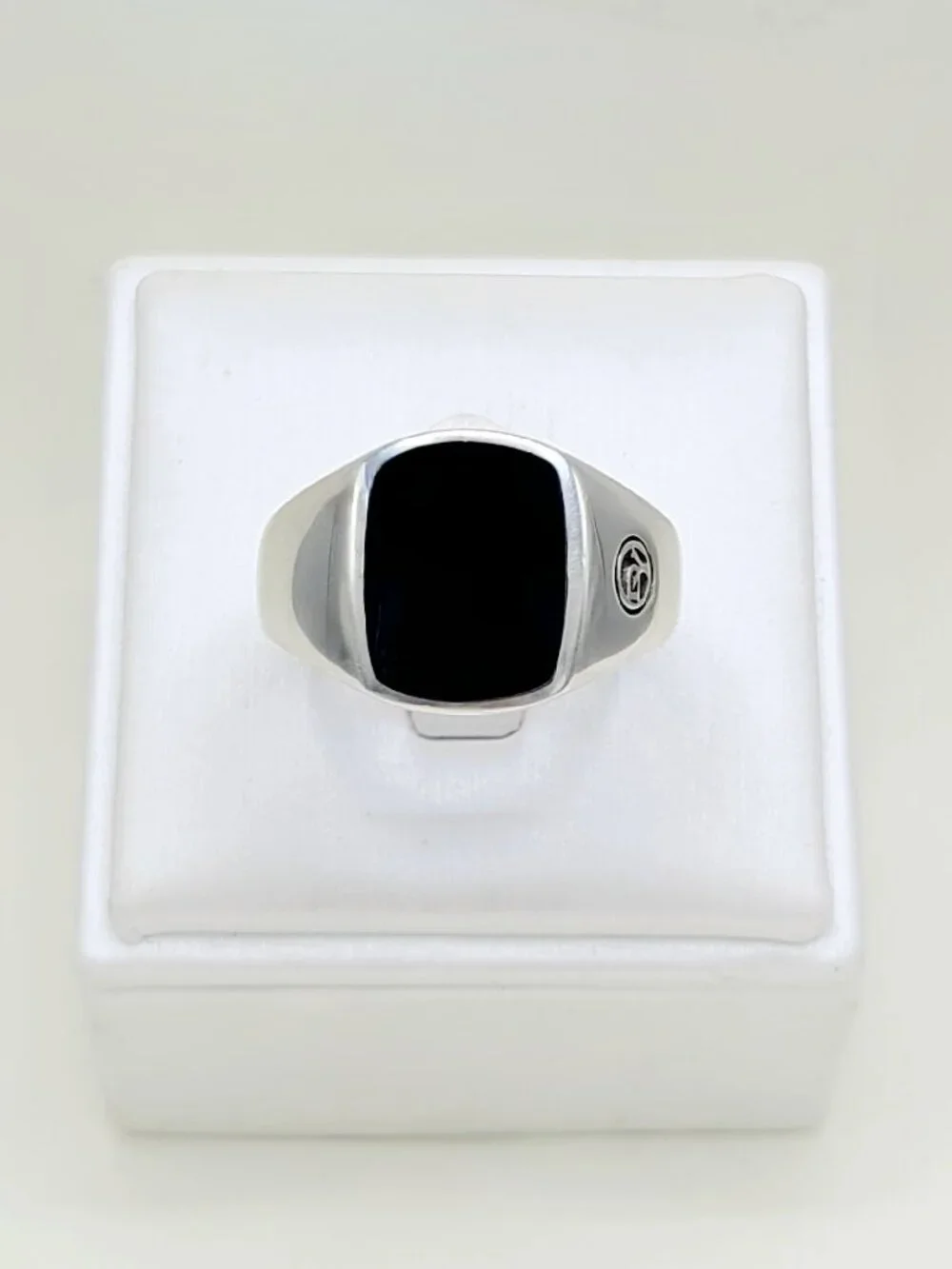 David Yurman Exotic Stone Signet Ring w/ Black Onyx - 16.5mm - Size 12.5